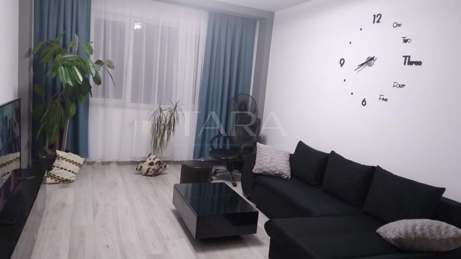 Apartament 2 camere decomandat, zona Restaurant Roata - Poză 2