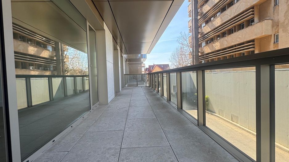 3 CAMERE || CORTINA 126 || EROUIANCU NICOLAE - Poză 8