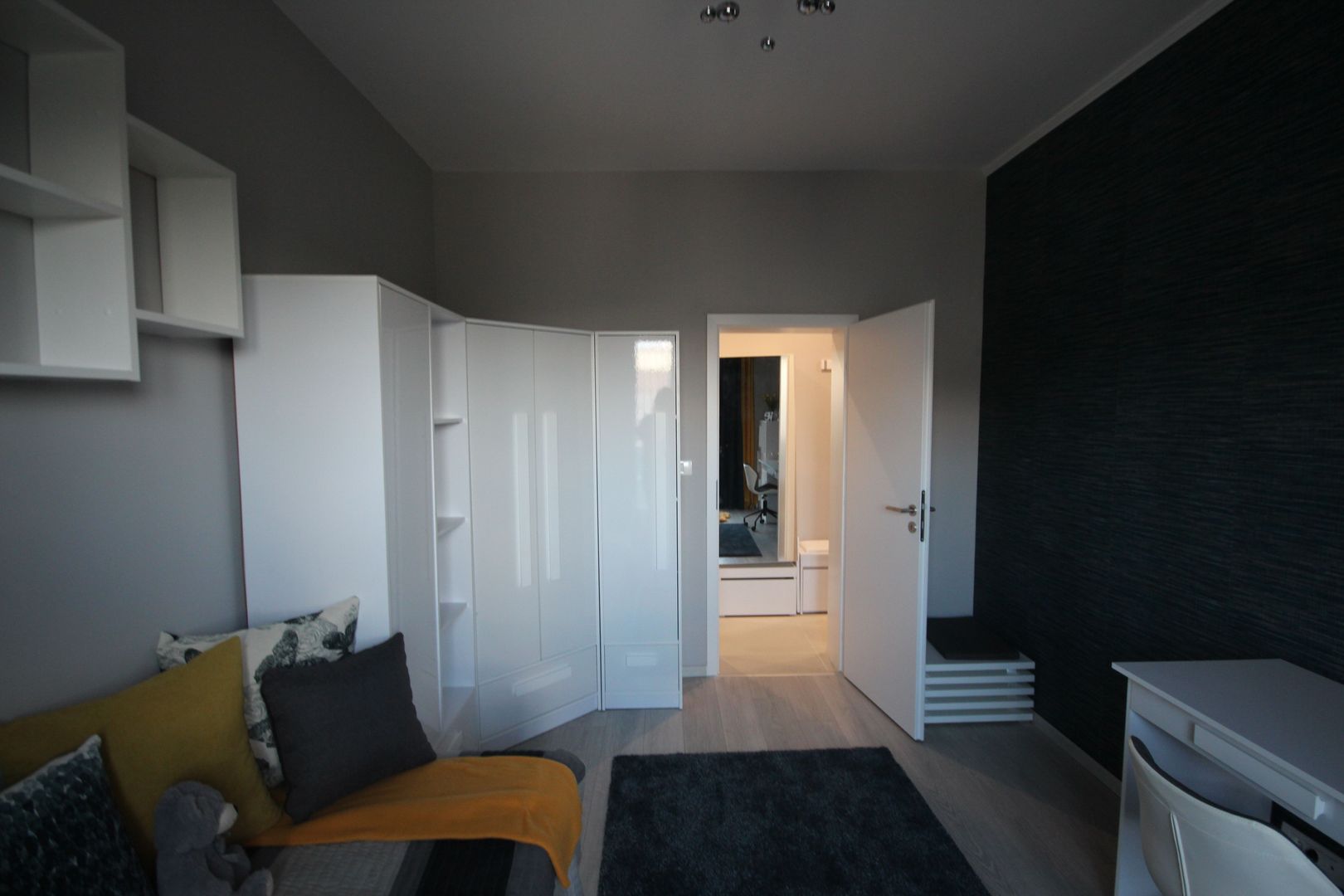 Apartament 3 camere in zona Buziasului - Poză 44