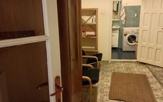 🏡 Vând apartament cochet cu 2 camere, la curte comună – zona Sinaia - Poză 8