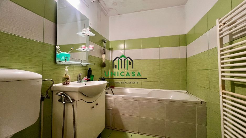 Apartament 4 camere – Traian Nord, Râmnicu Vâlcea – Etaj 1/4 - Poză 9