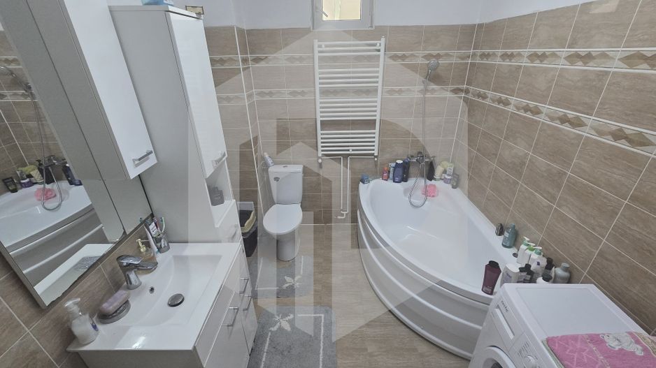 Casa 4 camere 1000 mp teren zona Subarini - Poză 14