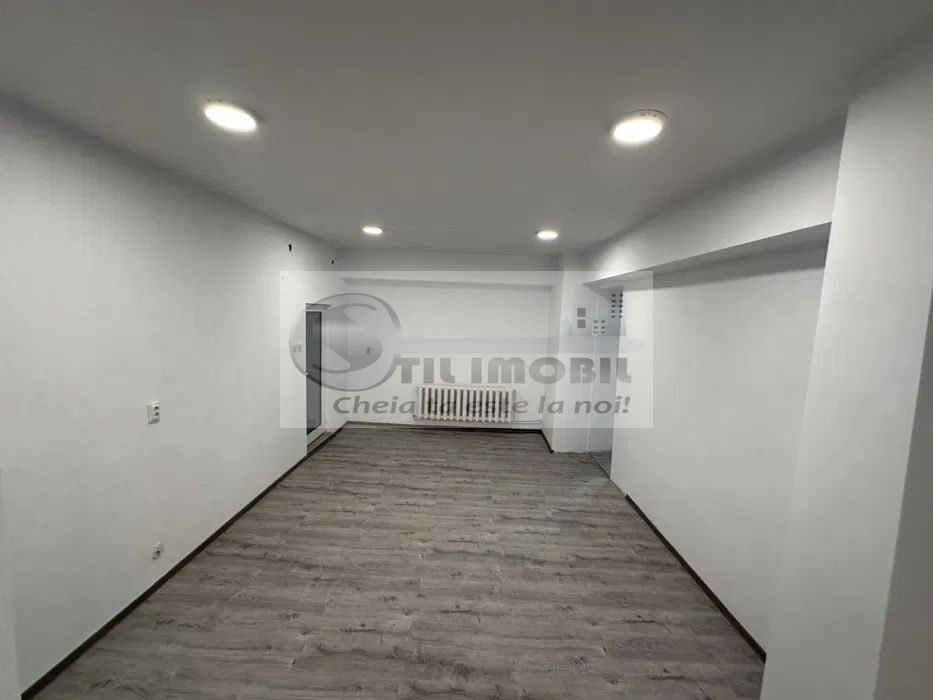 Spatiu Comercial- Zona Sararie- 429 Euro - Poză 1