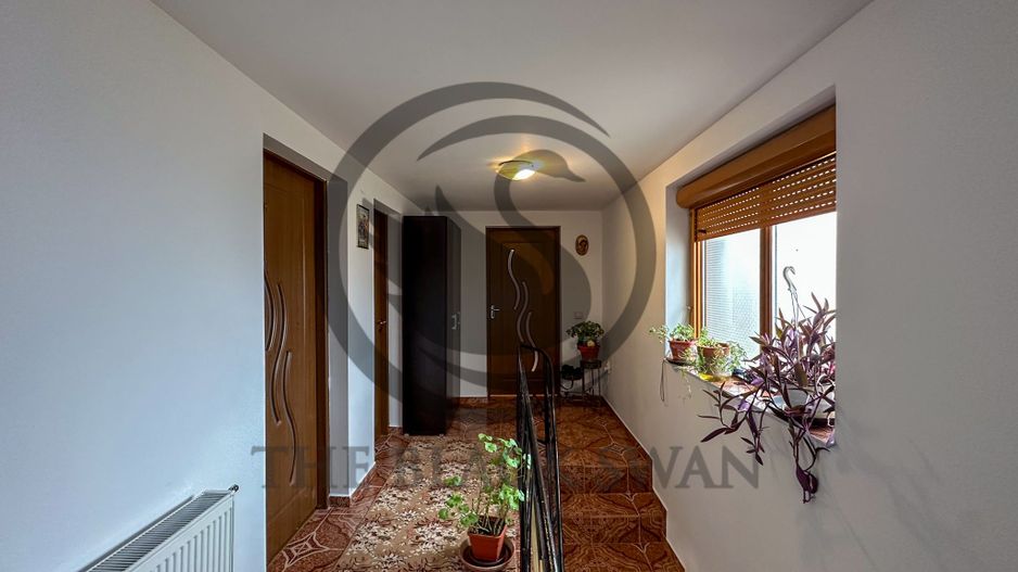 Casa cu 5 camere de vanzare l Cocorastii Colt - Prahova l Comision 0% - Poză 11