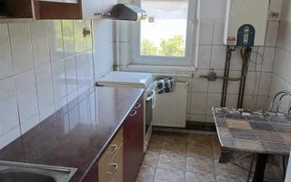 Apartament 2 camere B-ul Dambovita cu centrala - Poză 1