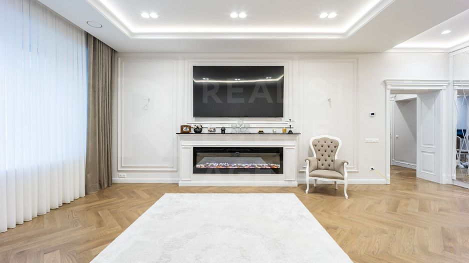 Apartament 4 camere, 160 mp, str. Nadejda Russo, Rîșcani - Poză 3