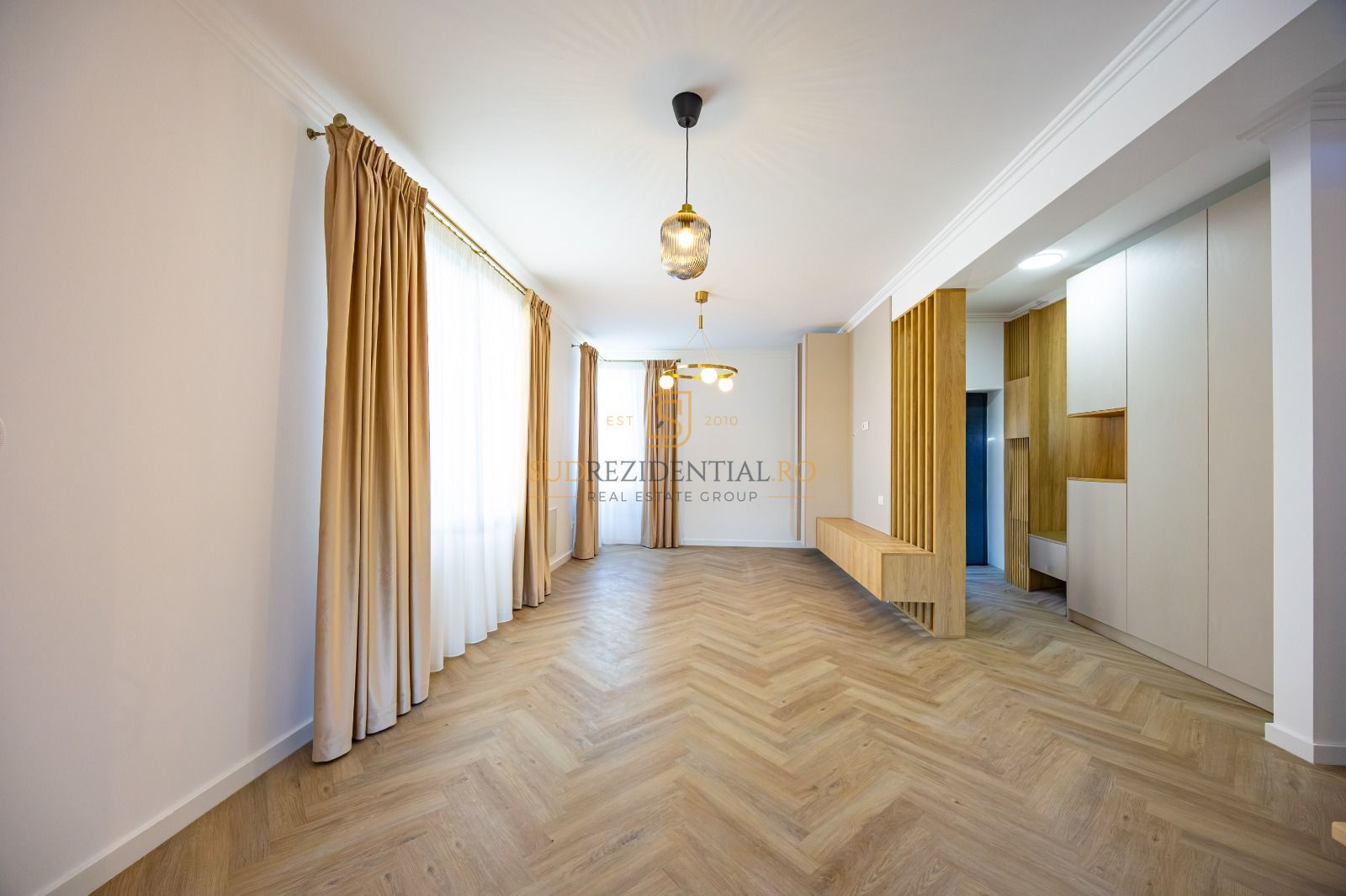 Casa cu 4 camere, Frumusani, panouri solare, pompe caldura - Poză 4