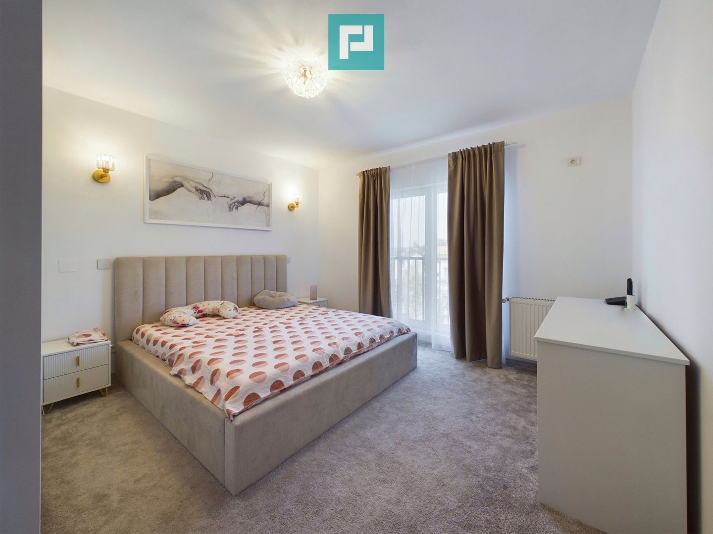 Apartament cu 3 camere în Subcetate - Poză 4