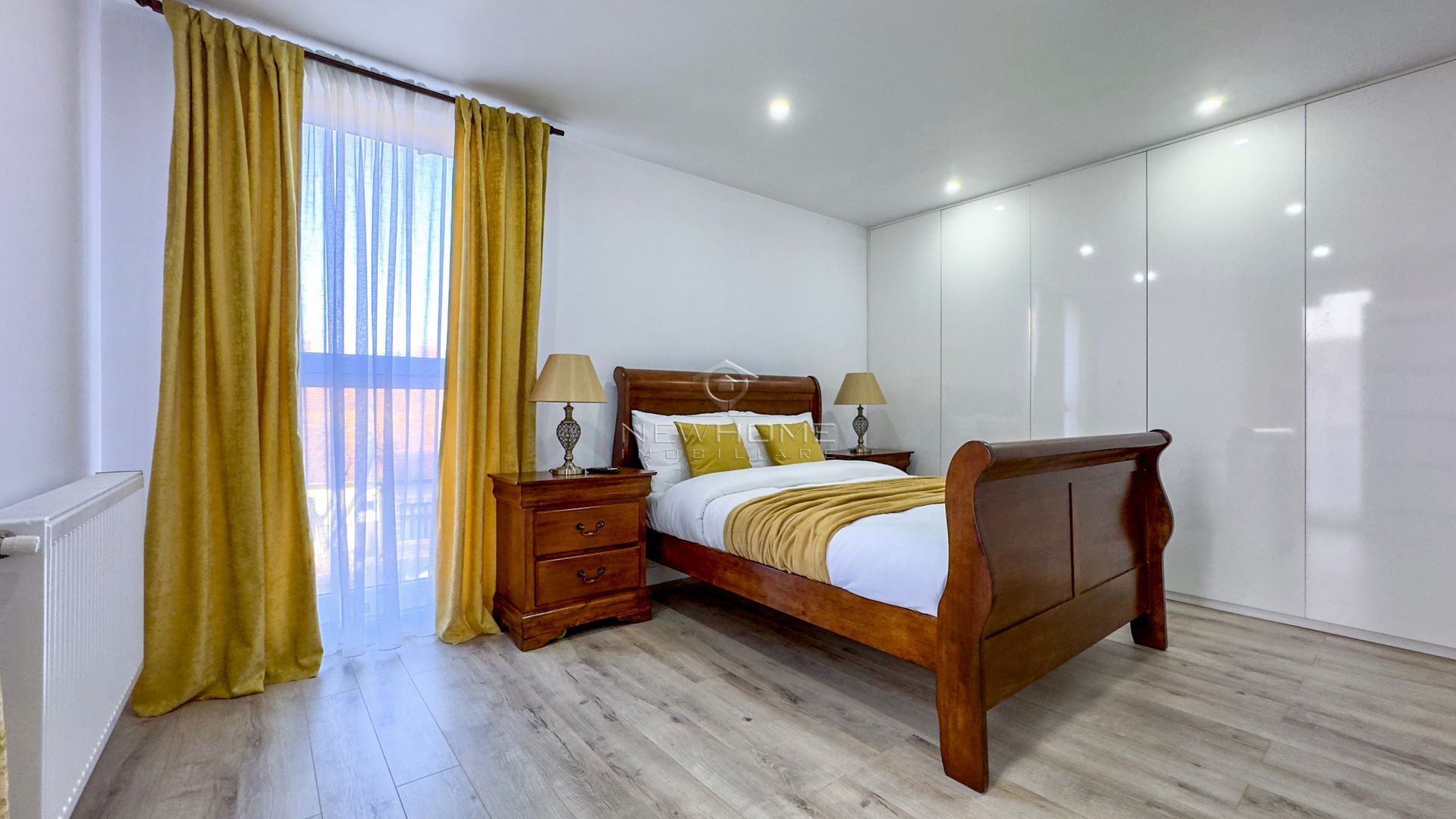 Apartament cu 3 camere de vânzare în zona Centrală - Poză 4