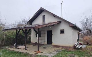 Casa cu 7,7 ari de teren in Bercu rosu, strada Afinelor - Poză 1