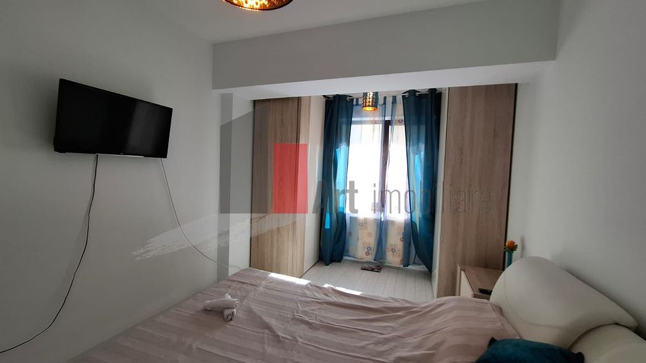 Apartament in Piata Unirii, bloc 2015,  CENTRALA PROPRIE, URGENT - Poză 7