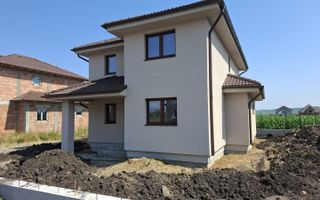 Casă individuală modernă cu pod – Șura Mică - Poză 1