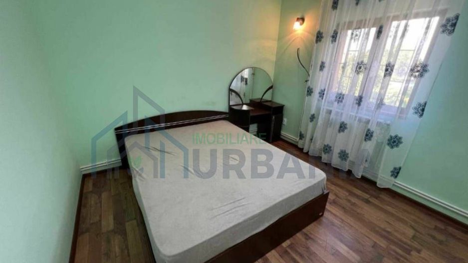 Casă de închiriat, Rusenii Vechi, Holboca - 7 camere, curte 400 mp - Poză 5