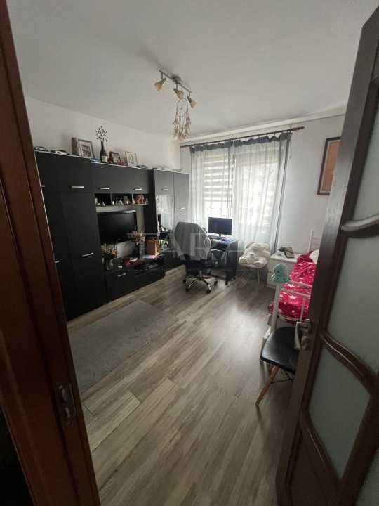 Apartament 3 camere, parcare inclusă, zona Terra – Florești - Poză 3
