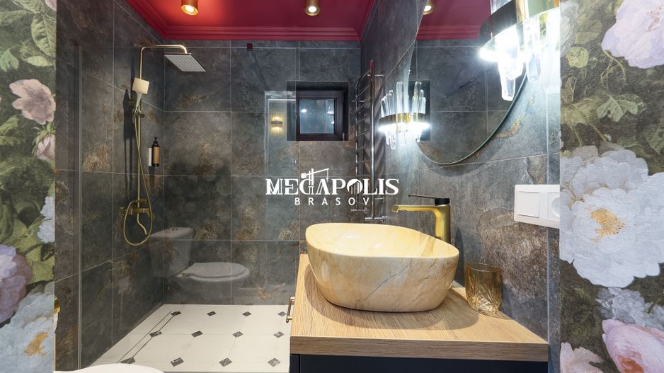 Pensiune/Vilă de vânzare în Bran | 8 camere | 180 mp - Poză 16