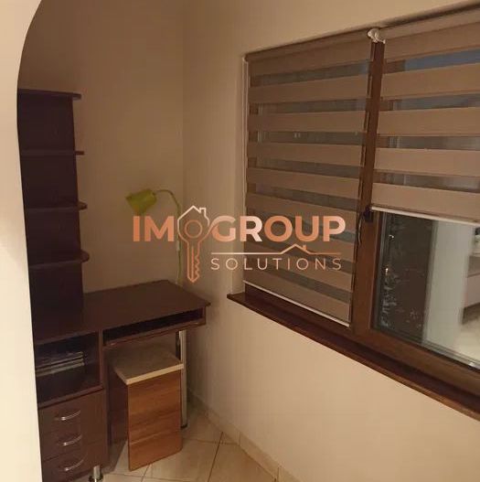 Cug - Selgros- 2 Camere Decomandat - 54Mp - Bloc 1986 - Poză 2