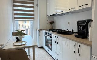 COSMOPOLIS - Apartament Tip studio simplu mobilat si utilat. - Poză 4