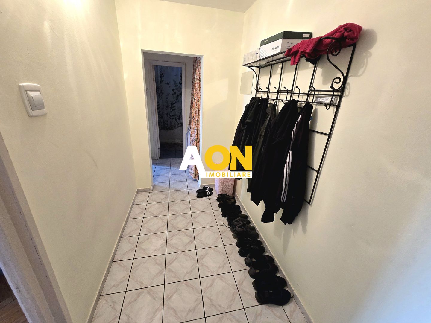Apartament cu 3 Camere, Etaj Intermediar, Lift, Zonă Ultracentrală - Poză 9