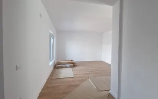 NOU APARTAMENT 4 CAMERE INTABULAT  101 MP CU GRADINA - Poză 11