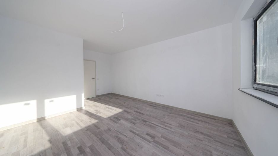 Casă Tip Duplex de Vânzare în Sânpetru | La Poalele Dealului Lempes - Poză 22