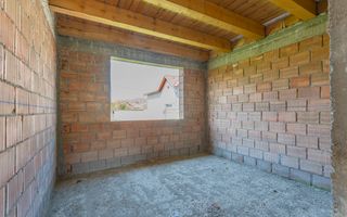 Oportunitate Casă la Roșu în Harman – Ideală pentru Personalizare - Poză 11