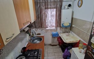 3 camere semidecomandat-mobilat/utilat-Zona Zimbru - Poză 5