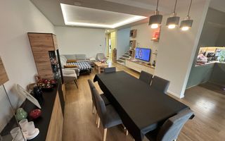 Duplex deosebit cu garaj și subsol - Poză 1