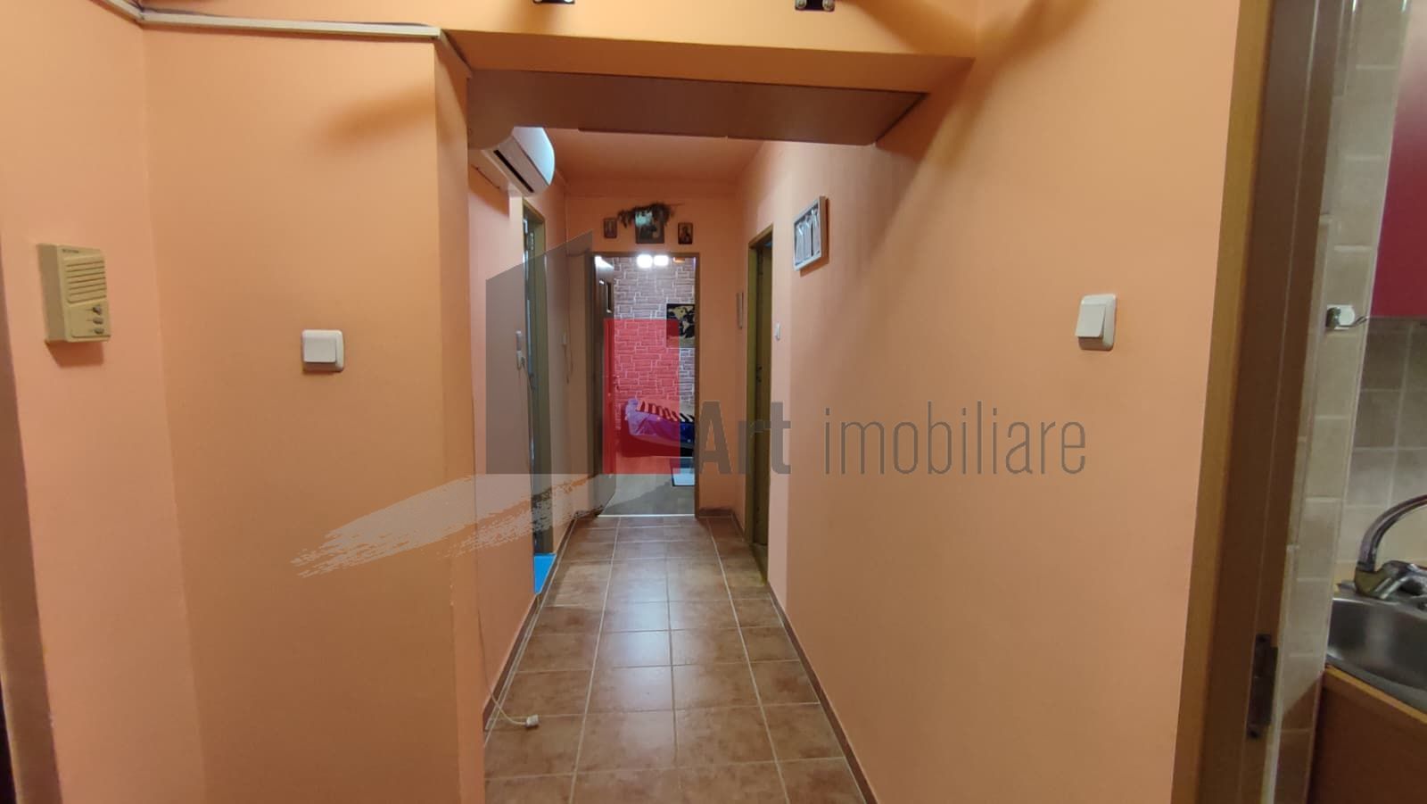 Apartament cu 2 camere de vanzare-Margeanului-Rahova-cu centrala - Poză 5