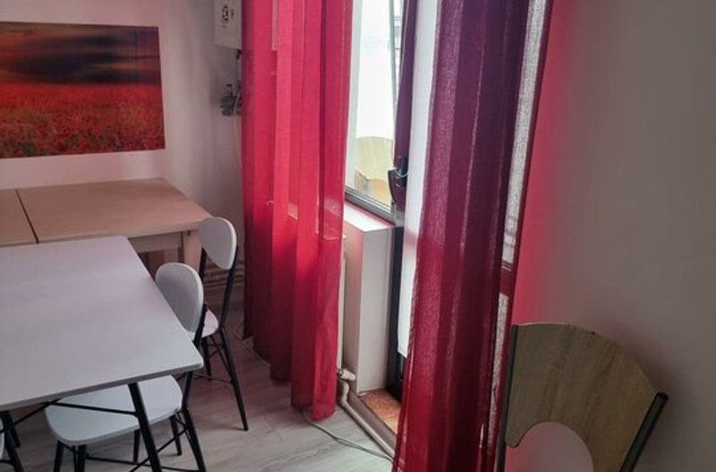 Apartament cu 3 camere, zona Garii - Poză 6