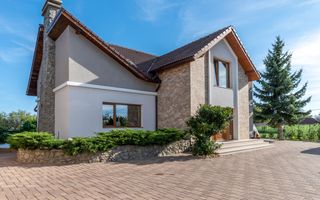 Proprietate exclusivista de vanzare: 2 case | 9 camere | 2000 mp teren - Poză 8