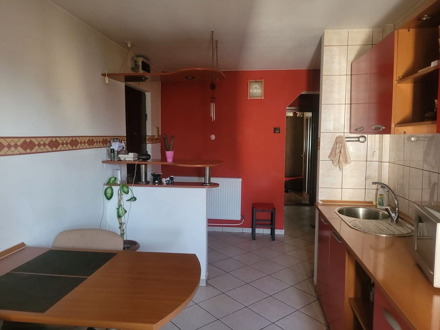 De vânzare – Apartament 3 camere | Renovat/ Focșani/VN, Zonă centrală - Poză 2