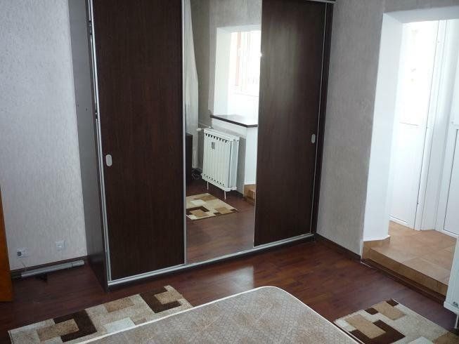 Panduri - 3 camere decomandate de vanzare etaj 3 - - Poză 5