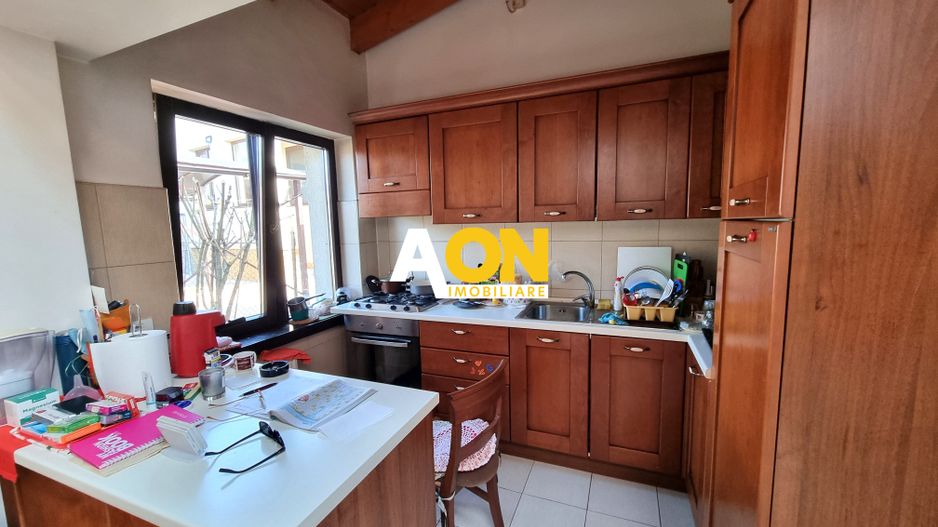 Casa de vanzare 5 camere, 980 teren, zona Piata Cetate - Poză 15