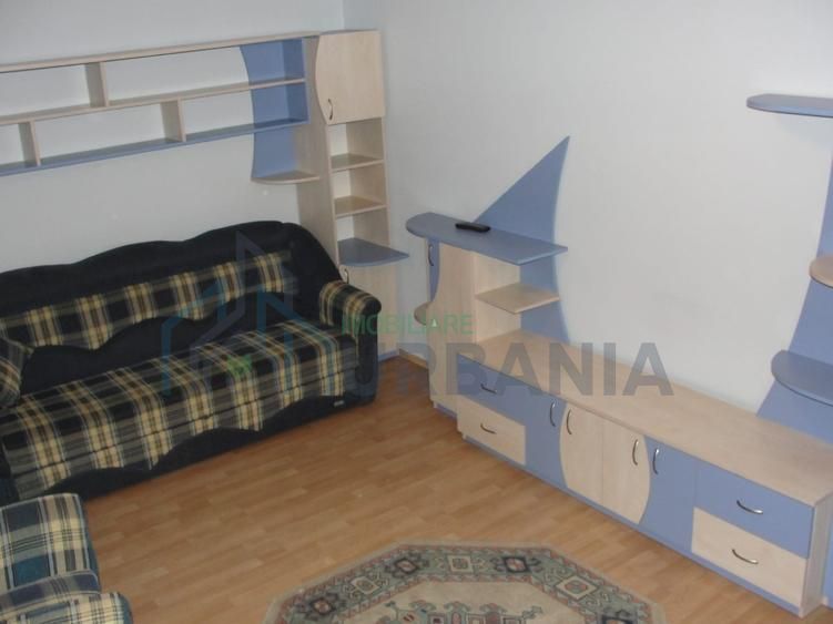 # vând apartament 3 camere - Poză 2