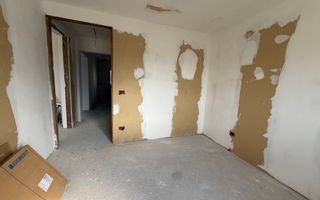 De vanzare Apartament 3 camere Gellert Sandor 71MP/Dubla Orientare - Poză 7
