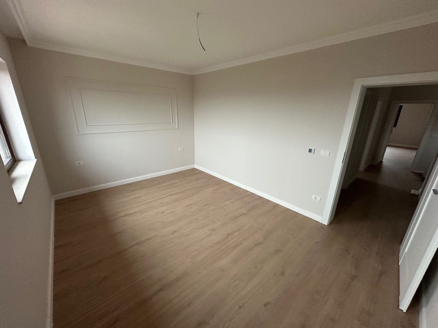CASA TIP DUPLEX DESPARTIT PRIN GARAJ - Poză 43