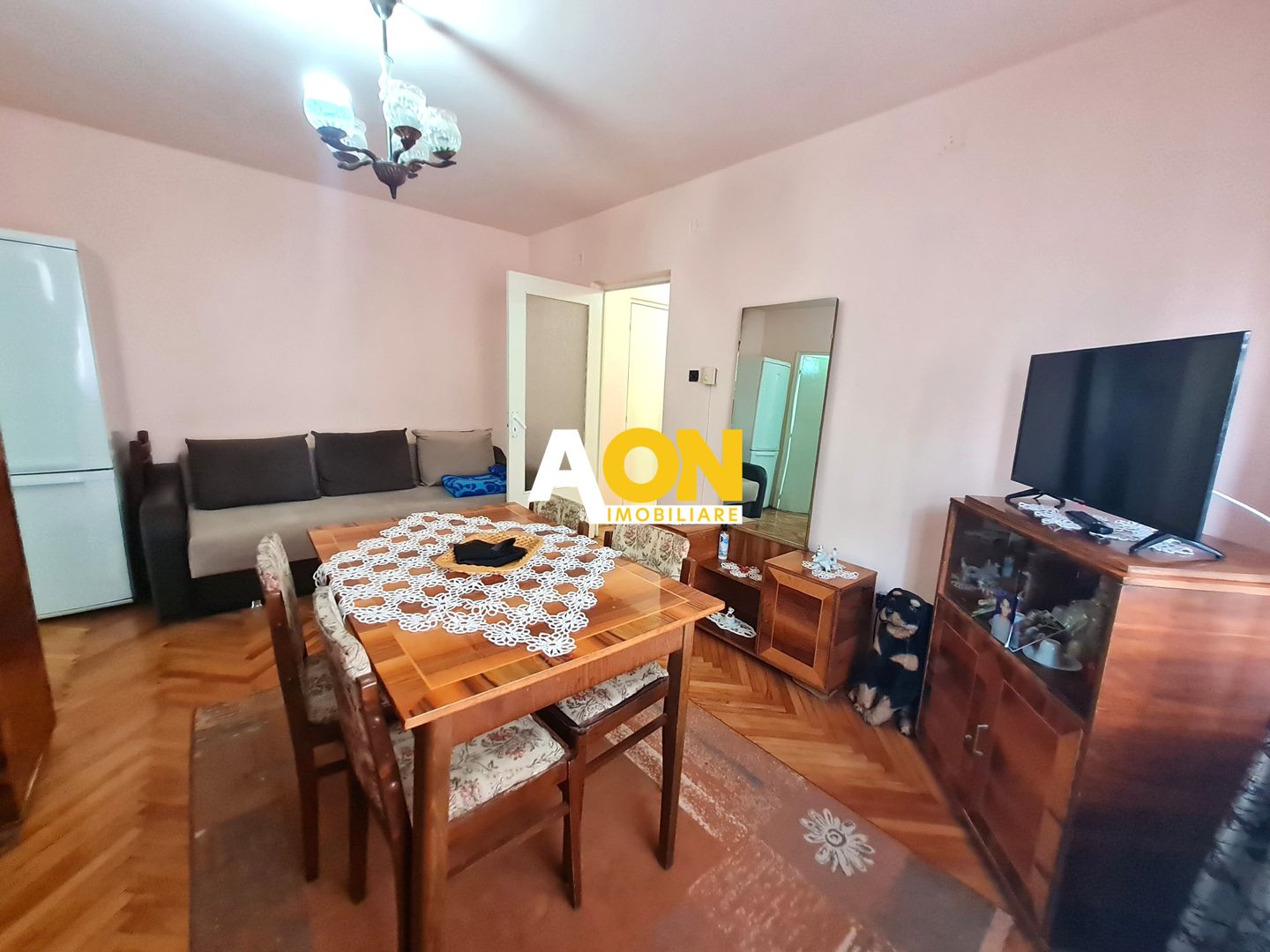 Apartament 2 Camere, 48 mp, Semidecomandat, Zona Cetate - Poză 2