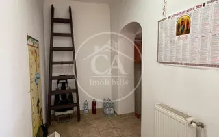 Casa de vanzare cu 4 camere in zona Nufaru,  Oradea - Poză 17