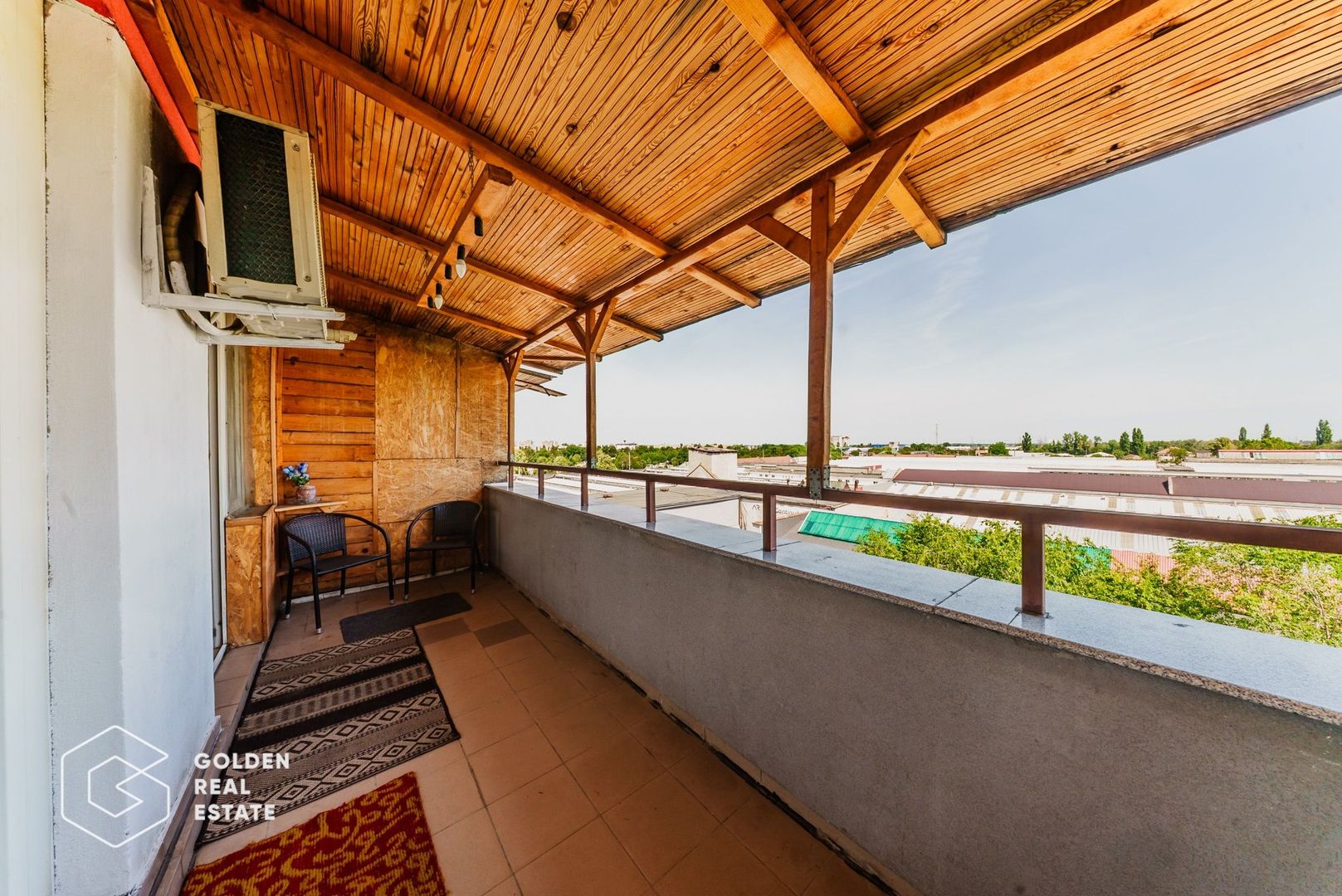 Apartament 2 camere Ared Uta, terasa generoasa - Poză 14