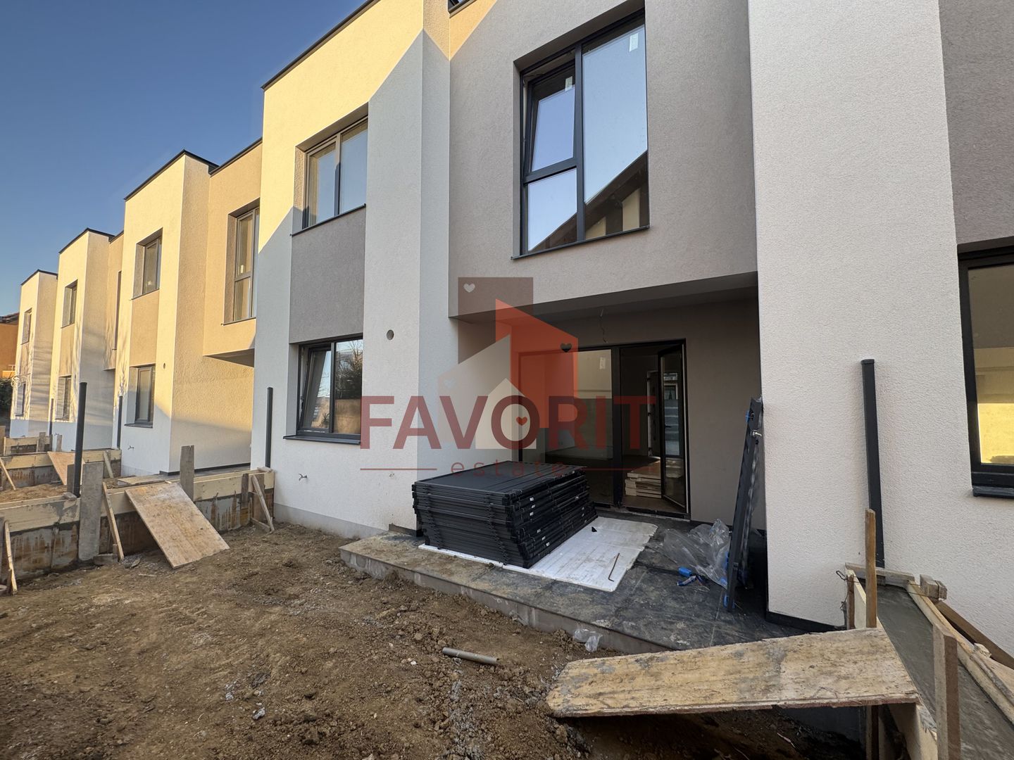 Comision 0%. Braytim Musicescu. Aproape de mijloc de transport - Poză 1