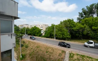 3 camere, 3 balcoane, etaj 3 - Poză 16