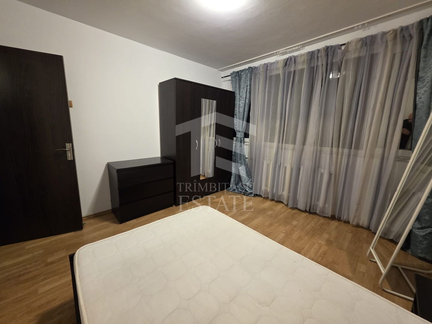 Apartament 2 camere decomandat Eroii Revolutiei - Metrou - Poză 6