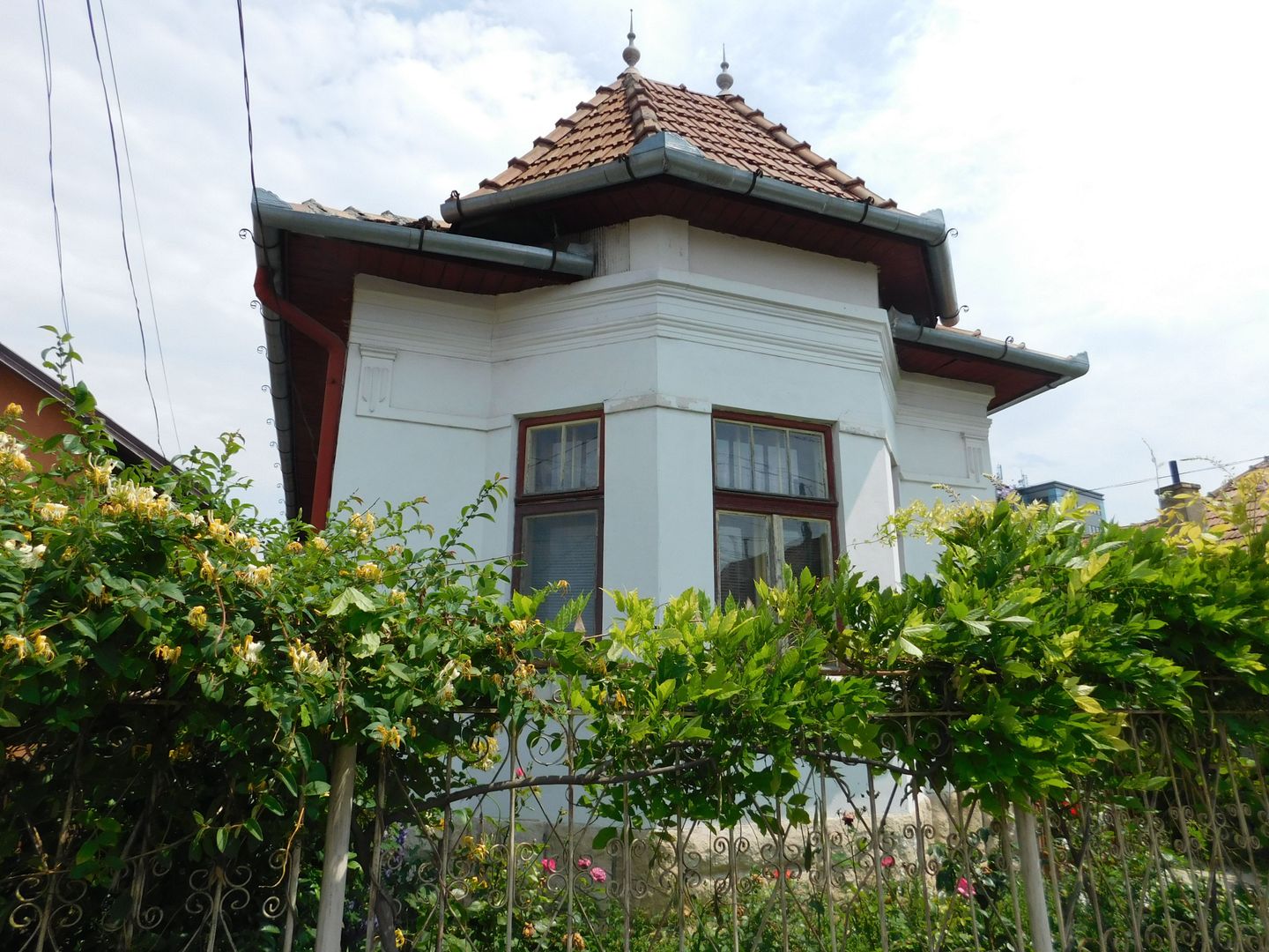 Casă cu arhitectură deosebită de vânzare, cu 800 mp teren, lângă Dedeman - Poză 19