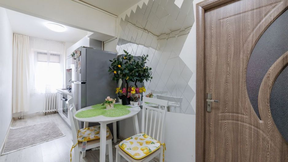Apartament 2 camere semidecomandate, gata de mutat, Trivale  - Poză 4