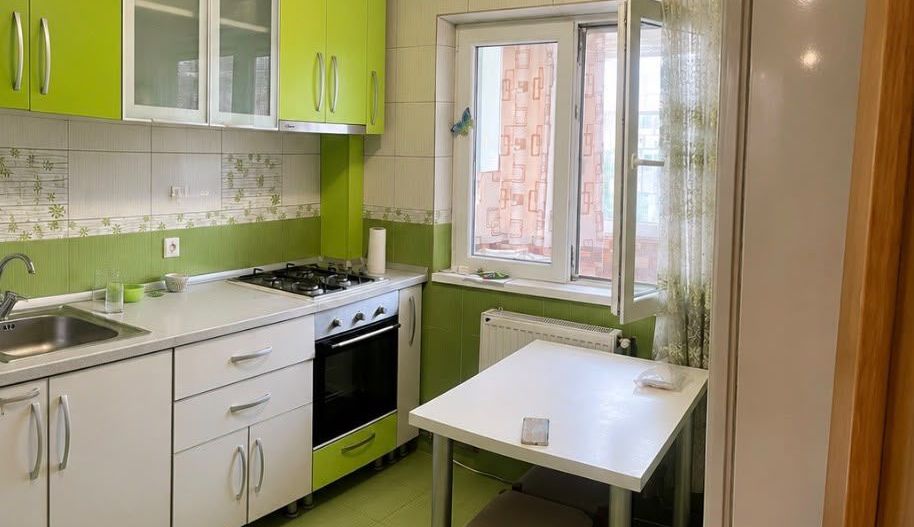 VANZARE 3 CAMERE | CENTRALA PROPRIE | 2 BAI | ZONA APUSULUI-MARGELELOR - Poză 1