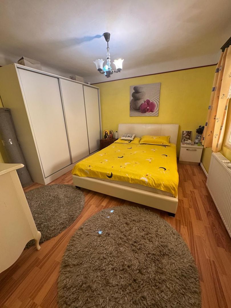 Casă cu garaj și anexe, teren 397 mp – Șoseaua Bălănoaiei - Poză 1