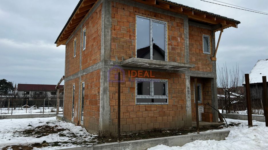 Casa Single cu 260 mp de curte in Cristian - Poză 1