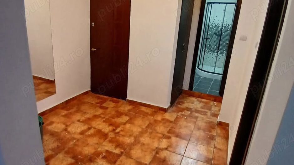 Vand apartamnet - Poză 5