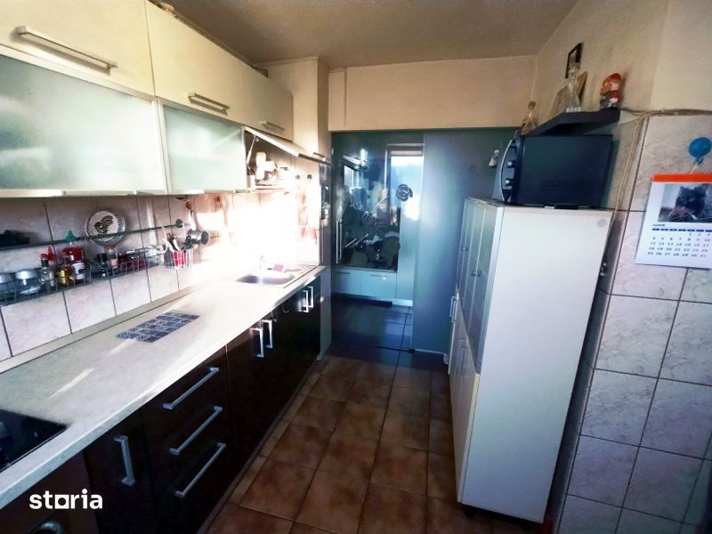 Vanzare apartament 3 camere in Titan- Aleea Giurgeni - Poză 6