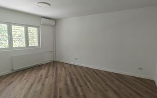 De inchiriat apartament 4 camere zona Nerva Traian sector 3 - Poză 1